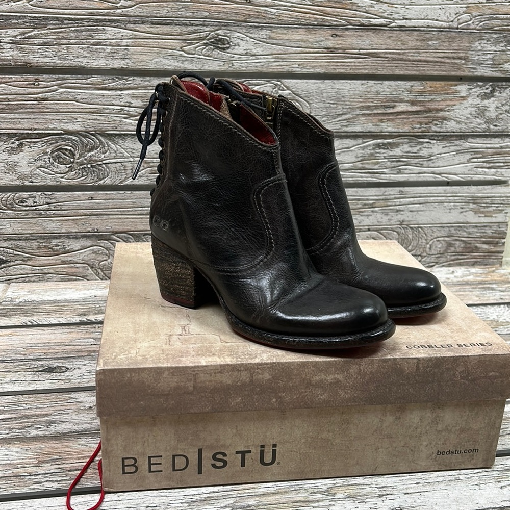 Bed Stu Xena Black